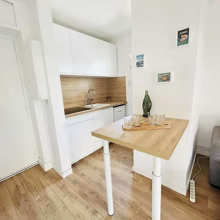 Appartement T2 Cabine, 6 Couchages, Piscine, Parking, Cap D'agde - Fr-1-249-466 Agde